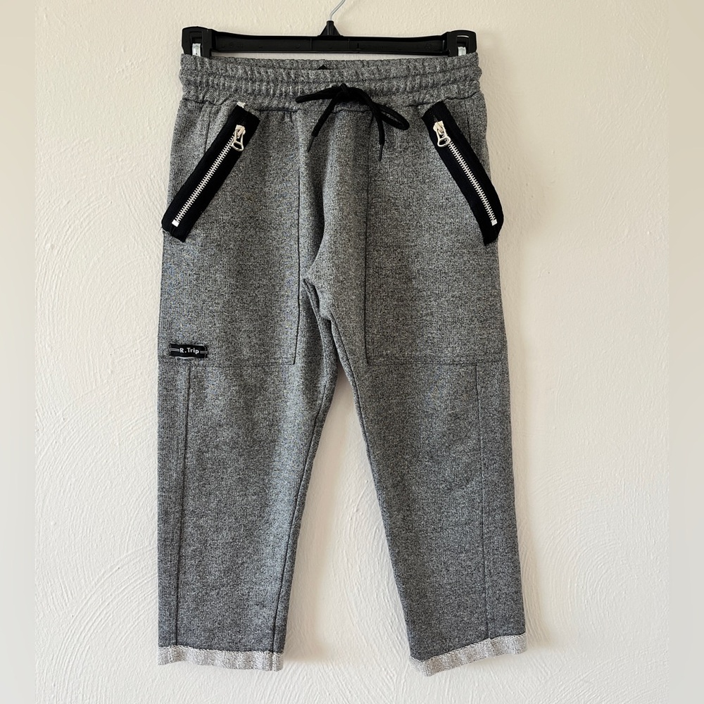 Gray Jogger Pants with Black Zipper Accents Sz 6